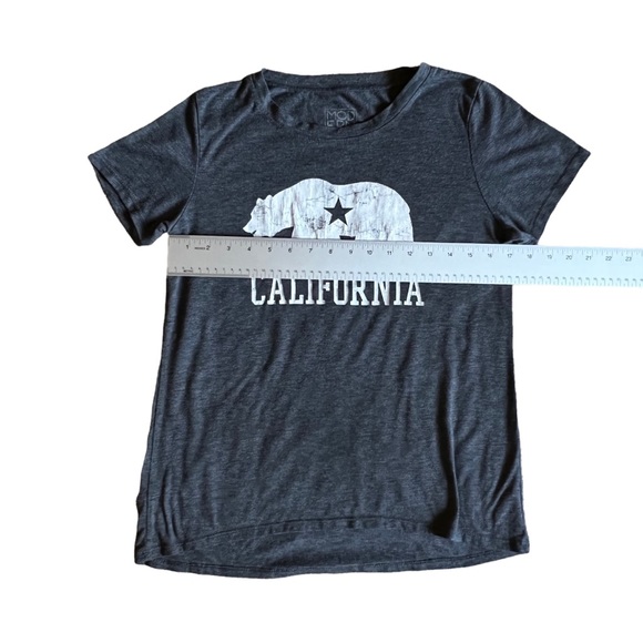 2 Teen Tops - Picture 9 of 9